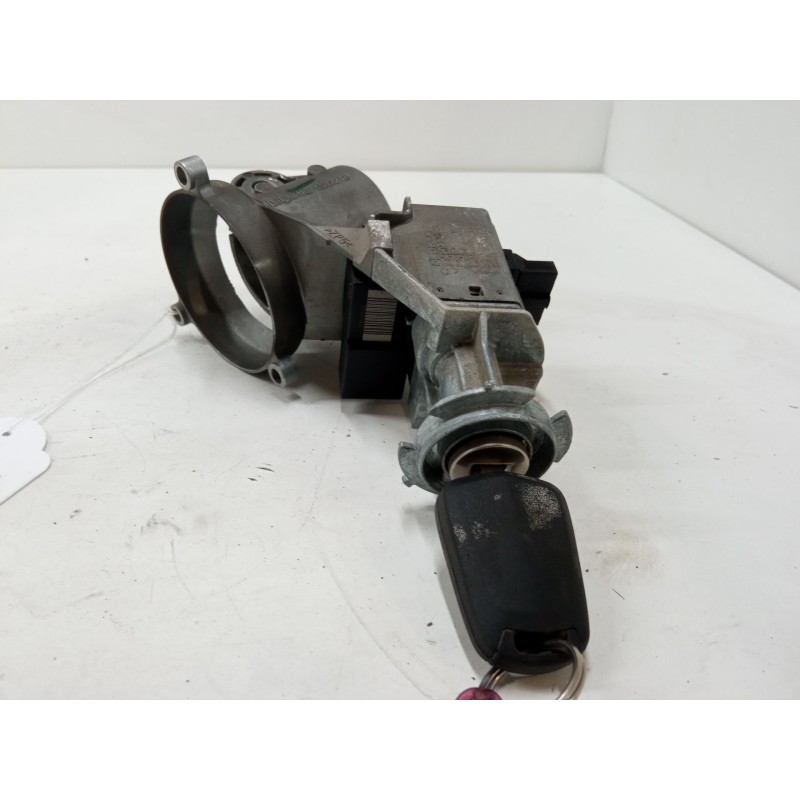 Recambio de clausor para opel corsa d (s07) 1.3 cdti (l08, l68) referencia OEM IAM   