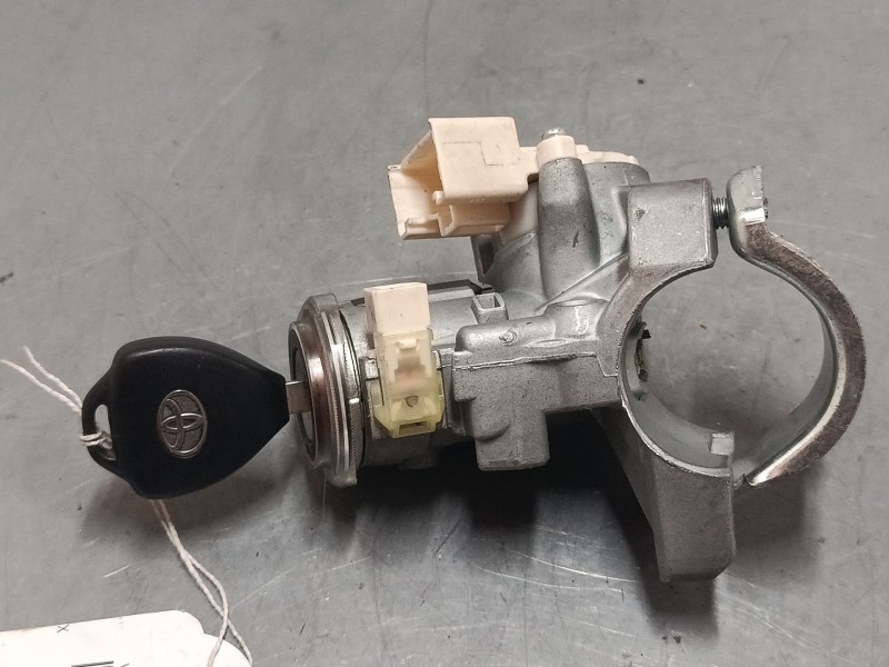 Recambio de clausor para toyota verso (_r2_) 1.6 (zgr20_) referencia OEM IAM 897830F010  