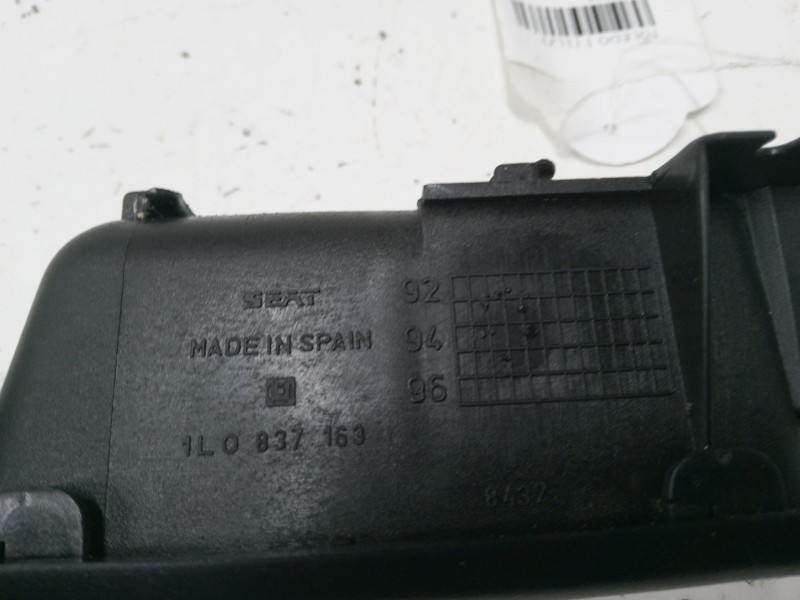 Recambio de maneta interior puerta trasera izquierda para seat toledo i (1l2) 1.9 td referencia OEM IAM   