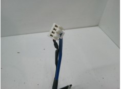 Recambio de anclaje cinturon trasero izquierdo para hyundai i30 (fd) 1.4 referencia OEM IAM    2