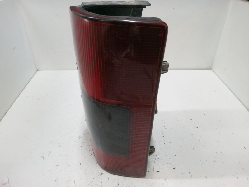 Recambio de piloto trasero derecho para peugeot partner monospace (5_, g_) 1.9 d referencia OEM IAM   