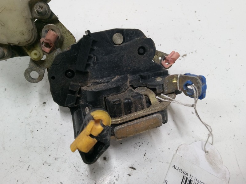 Recambio de cerradura puerta delantera izquierda para nissan almera ii hatchback (n16) 2.2 di referencia OEM IAM   