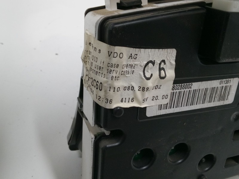 Recambio de cuadro instrumentos para toyota corolla (_e12_) 2.0 d-4d (cde120r_, cde120l_) referencia OEM IAM   