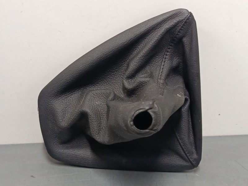 Recambio de funda palanca cambio para bmw 3 (e90) 320 d referencia OEM IAM   