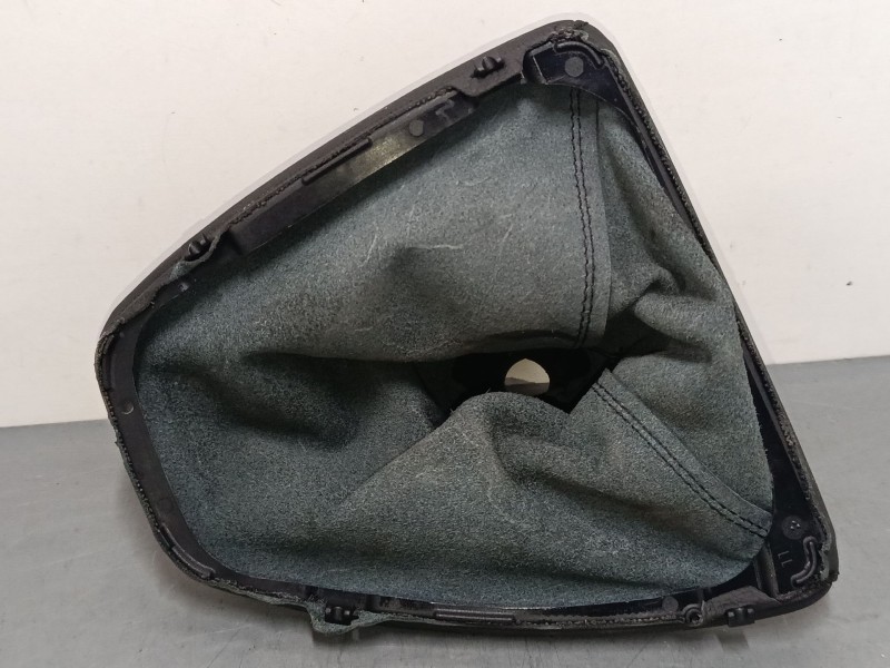 Recambio de funda palanca cambio para bmw 3 (e90) 320 d referencia OEM IAM   
