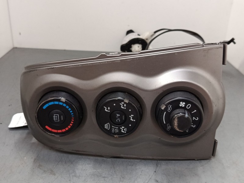 Recambio de mando calefaccion / a/a para toyota yaris (_p9_) 1.4 d-4d (nlp90_) referencia OEM IAM   