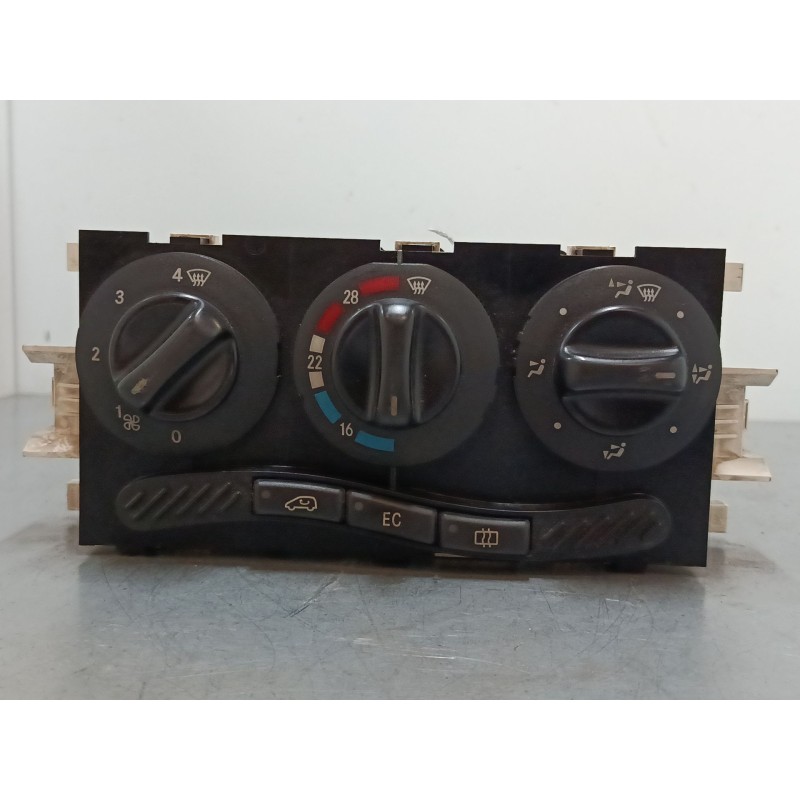 Recambio de mando calefaccion / a/a para mercedes-benz clase a (w168) a 170 cdi (168.008) referencia OEM IAM 1688300485  
