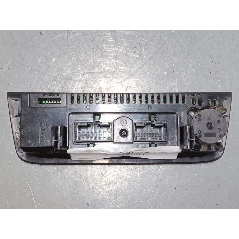 Recambio de mando climatizador para seat ibiza iv sc (6j1, 6p5) 1.6 tdi referencia OEM IAM 6J0820043  