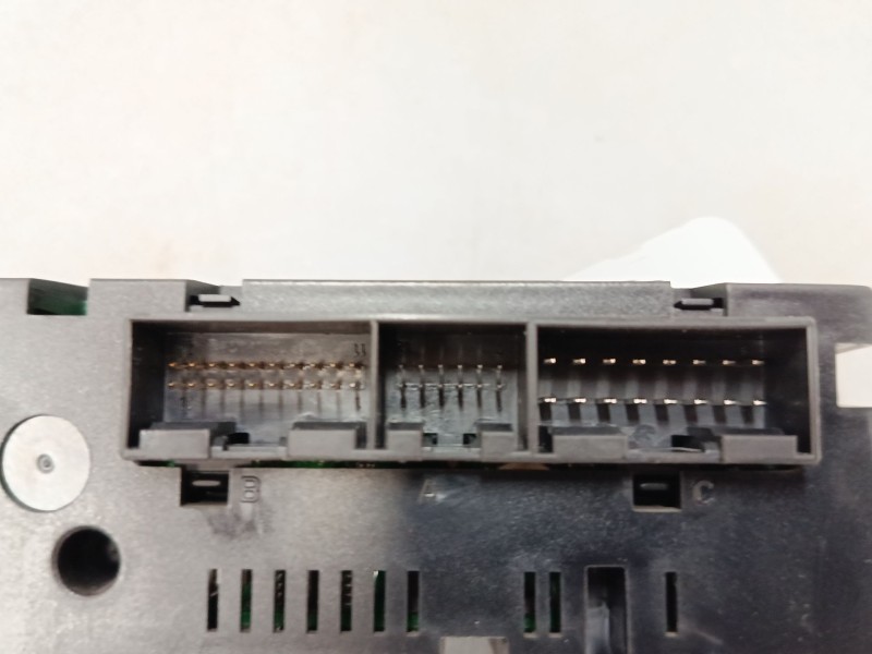 Recambio de mando climatizador para seat ibiza iii (6l1) 1.9 tdi referencia OEM IAM 6L0820043  