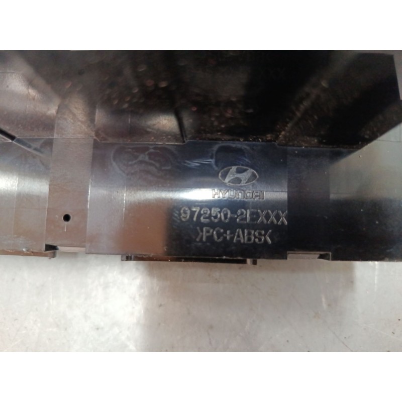 Recambio de mando climatizador para hyundai tucson (jm) 2.0 crdi a las 4 ruedas referencia OEM IAM 972502EXXX  