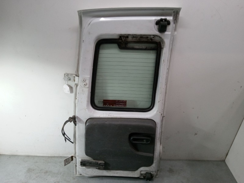 Recambio de porton trasero derecho para opel combo tour 1.3 cdti 16v referencia OEM IAM   