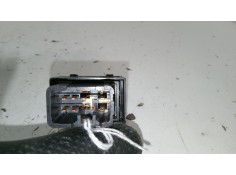 Recambio de mando elevalunas trasero izquierdo para hyundai santa fé ii (cm) 2.2 crdi gls referencia OEM IAM    2