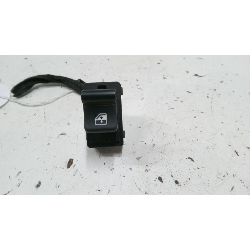 Recambio de mando elevalunas trasero izquierdo para jeep renegade suv (bu, b1, bv) 1.6 crd referencia OEM IAM   