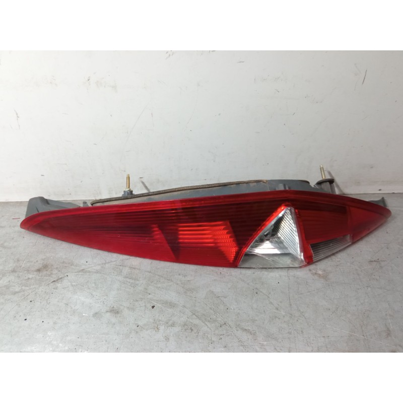 Recambio de piloto trasero derecho para fiat punto (188_) 1.2 60 (188.030, .050, .130, .150, .230, .250) referencia OEM IAM   