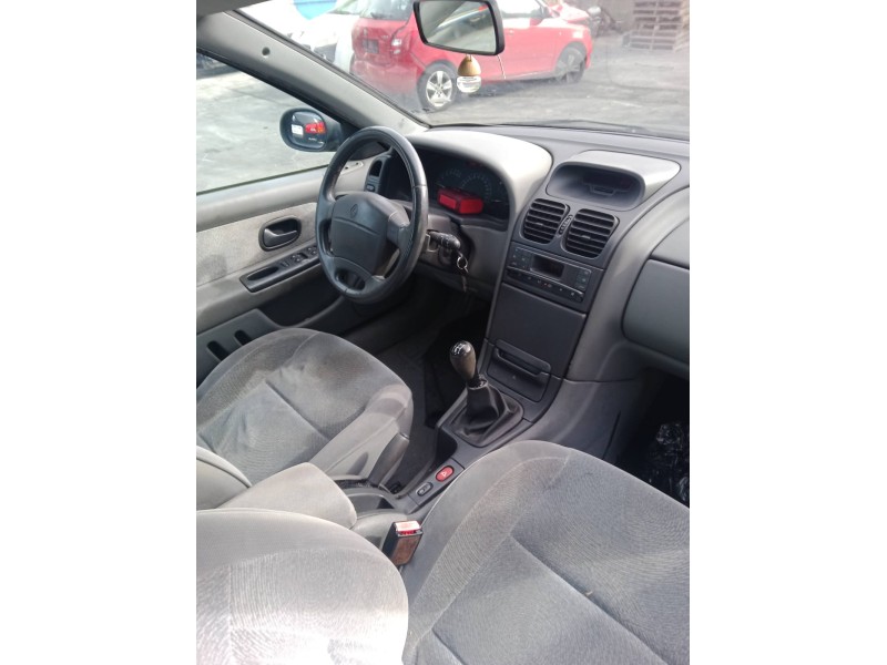 renault laguna i (b56_, 556_) del año 1999