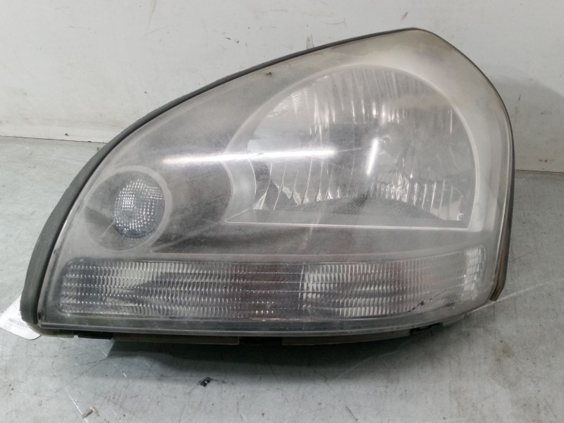 Recambio de faro izquierdo para hyundai tucson (jm) 2.0 crdi referencia OEM IAM   