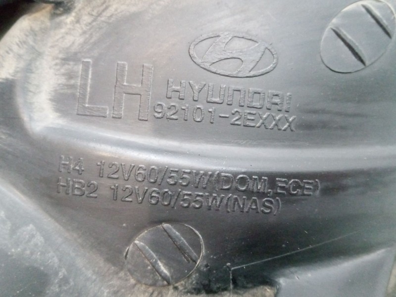Recambio de faro izquierdo para hyundai tucson (jm) 2.0 crdi referencia OEM IAM   