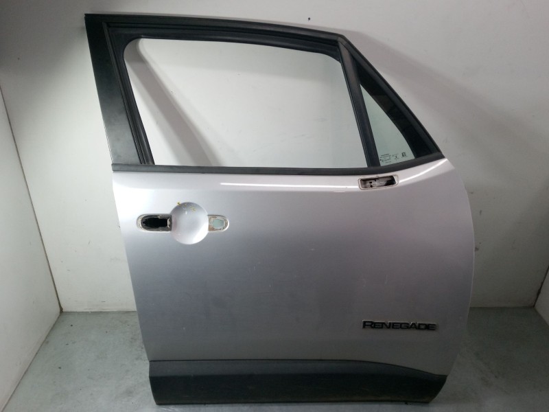 Recambio de puerta delantera derecha para jeep renegade suv (bu, b1, bv) 1.6 crd referencia OEM IAM   