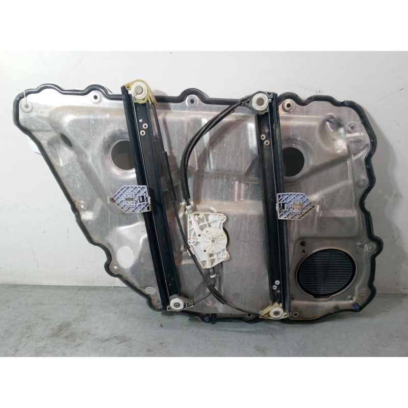 Recambio de elevalunas electrico trasero derecho para audi a8 d3 (4e2, 4e8) 3.0 tdi quattro referencia OEM IAM   