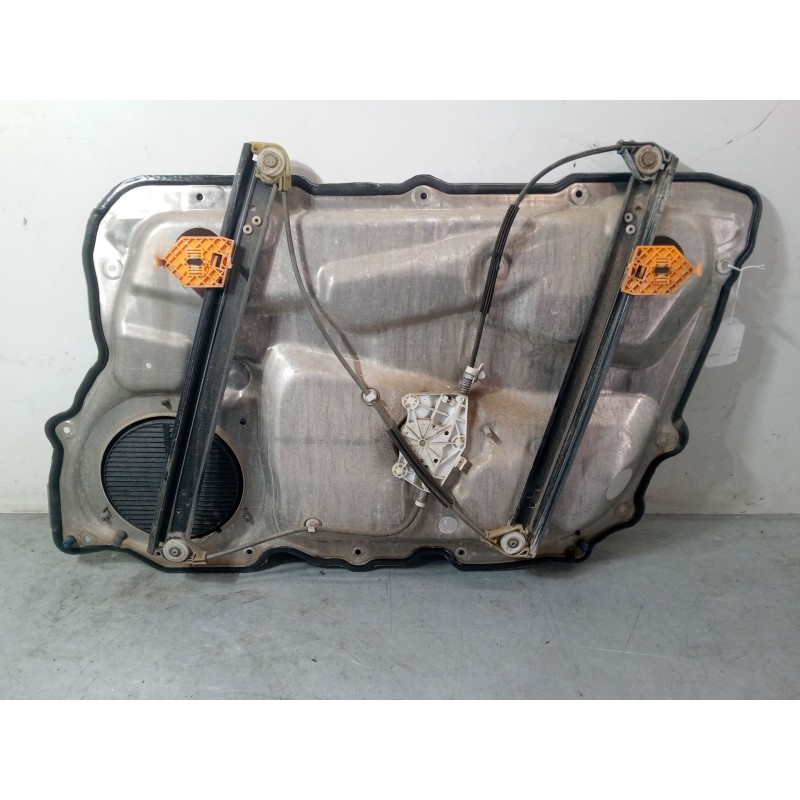 Recambio de elevalunas electrico delantero izquierdo para audi a8 d3 (4e2, 4e8) 3.0 tdi quattro referencia OEM IAM   