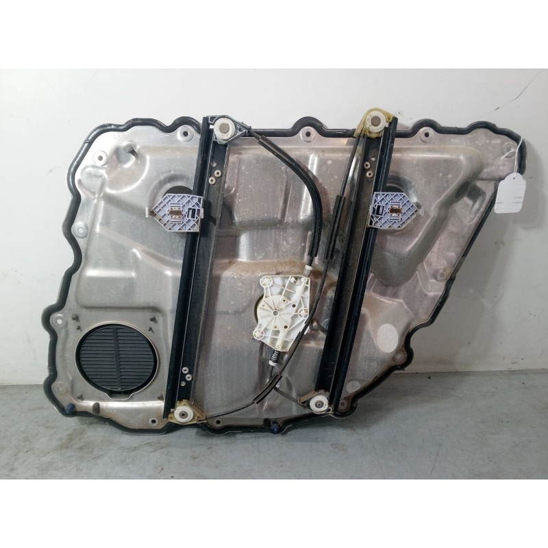 Recambio de elevalunas electrico trasero izquierdo para audi a8 d3 (4e2, 4e8) 3.0 tdi quattro referencia OEM IAM   