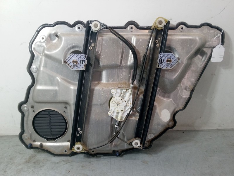 Recambio de elevalunas electrico trasero izquierdo para audi a8 d3 (4e2, 4e8) 3.0 tdi quattro referencia OEM IAM   