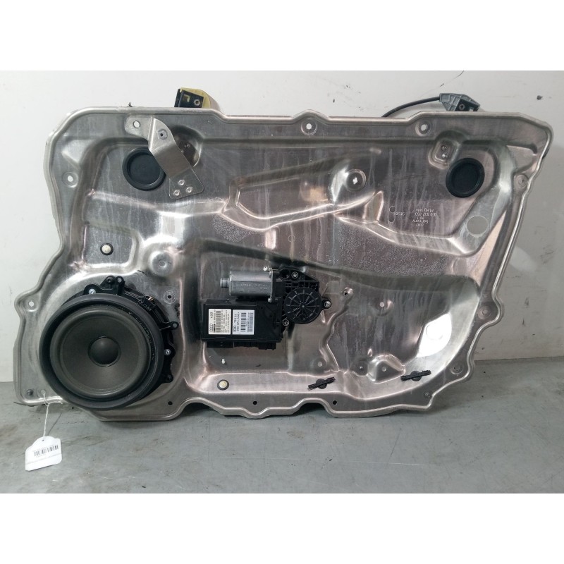 Recambio de elevalunas electrico delantero derecho para audi a8 d3 (4e2, 4e8) 3.0 tdi quattro referencia OEM IAM   