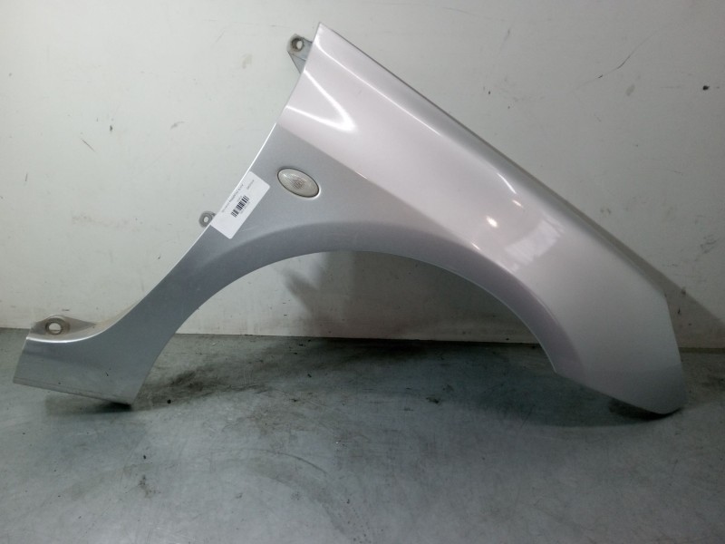 Recambio de aleta delantera derecha para peugeot 307 sw (3h) 1.6 16v referencia OEM IAM   