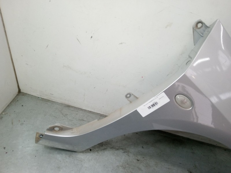 Recambio de aleta delantera derecha para peugeot 307 sw (3h) 1.6 16v referencia OEM IAM   