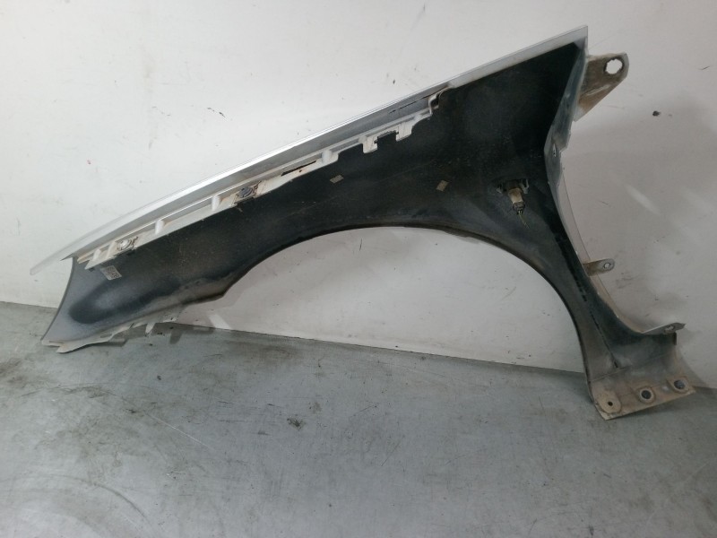 Recambio de aleta delantera derecha para peugeot 307 sw (3h) 1.6 16v referencia OEM IAM   