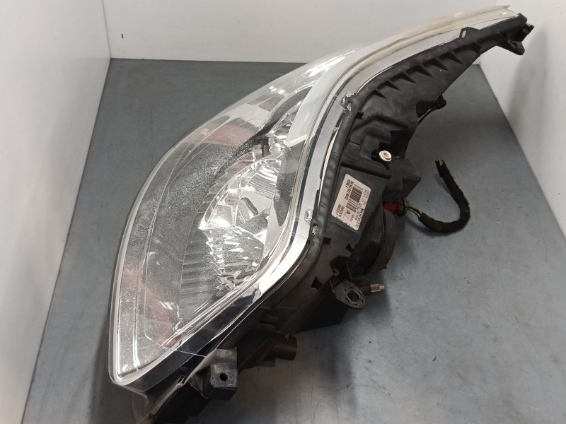Recambio de faro derecho para citroën c4 i (lc_) 1.6 16v referencia OEM IAM 9684382280  