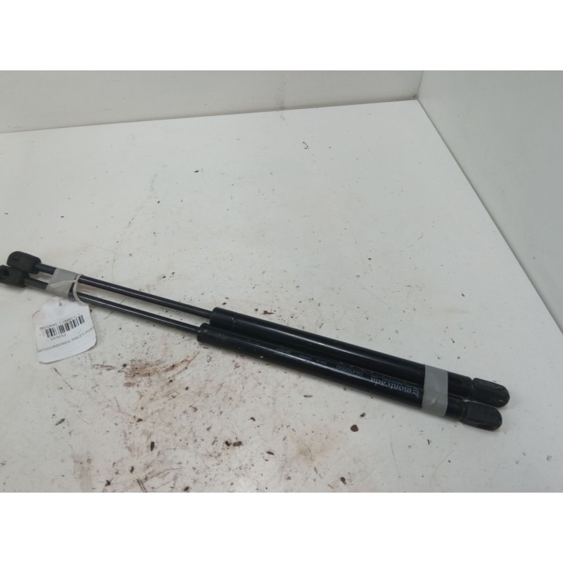 Recambio de amortiguadores malet/porton para renault megane i (ba0/1_) 1.6 16v (ba04, ba0b, ba11, ba1j, ba16, ba19, ba1k, ba1v,.