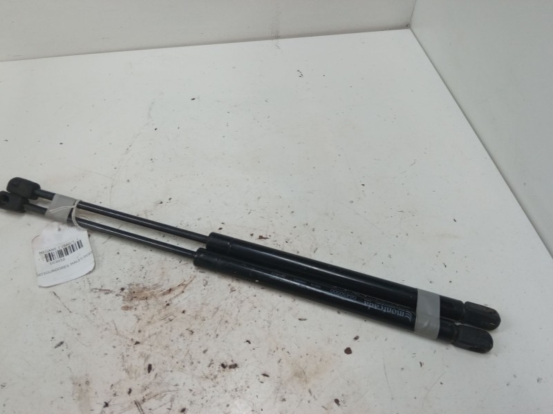 Recambio de amortiguadores malet/porton para renault megane i (ba0/1_) 1.6 16v (ba04, ba0b, ba11, ba1j, ba16, ba19, ba1k, ba1v,.