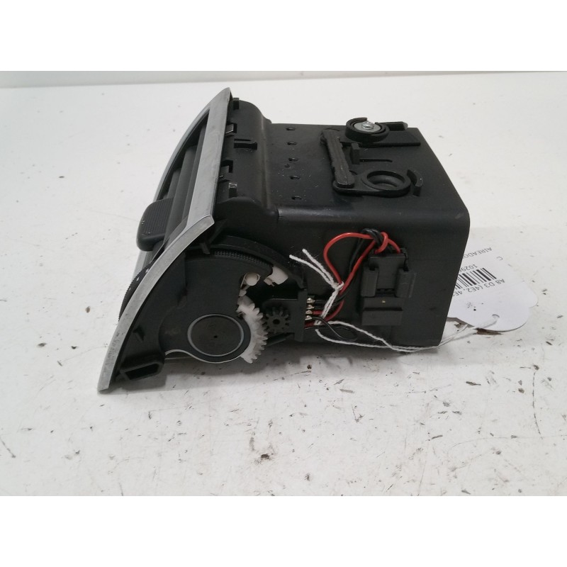 Recambio de aireador central derecho para audi a8 d3 (4e2, 4e8) 3.0 tdi quattro referencia OEM IAM 4E0820952  