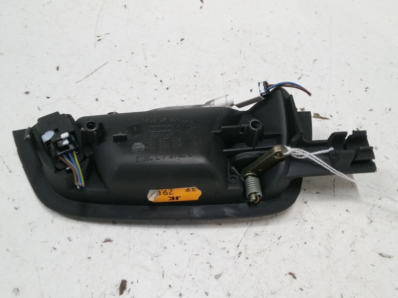 Recambio de maneta interior puerta trasera izquierda para audi a8 d3 (4e2, 4e8) 3.0 tdi quattro referencia OEM IAM 4E0837019  