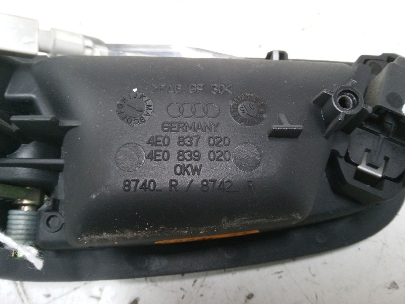Recambio de maneta interior puerta trasera derecha para audi a8 d3 (4e2, 4e8) 3.0 tdi quattro referencia OEM IAM 4E0837020  