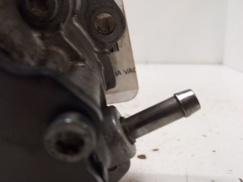 Recambio de depresor freno / bomba vacio para volkswagen polo iv (9n_, 9a_) 1.4 tdi referencia OEM IAM   