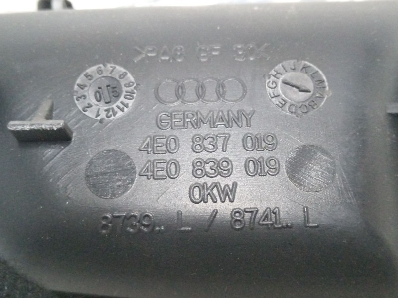 Recambio de maneta interior puerta delantera izquierda para audi a8 d3 (4e2, 4e8) 3.0 tdi quattro referencia OEM IAM 4E0837019  