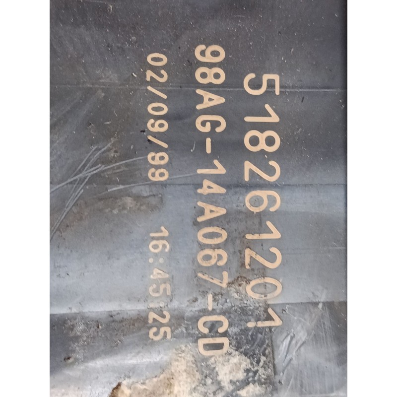 Recambio de caja reles / fusibles para ford focus i (daw, dbw) 1.6 16v referencia OEM IAM 518261201  98AG14A067CD