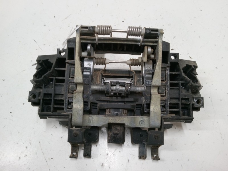 Recambio de maneta exterior puerta trasera derecha para audi a8 d3 (4e2, 4e8) 3.0 tdi quattro referencia OEM IAM 4E0949187  