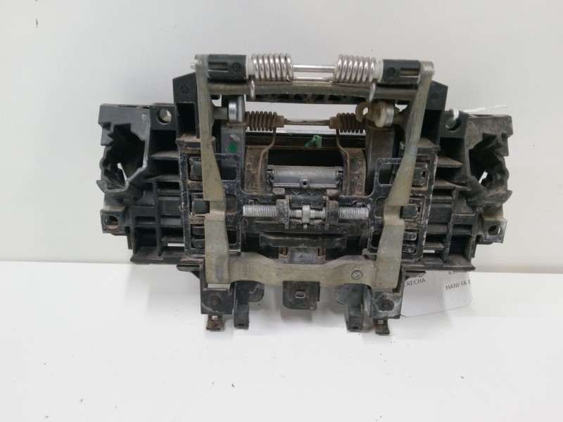 Recambio de maneta exterior puerta delantera derecha para audi a8 d3 (4e2, 4e8) 3.0 tdi quattro referencia OEM IAM 4E0949187  