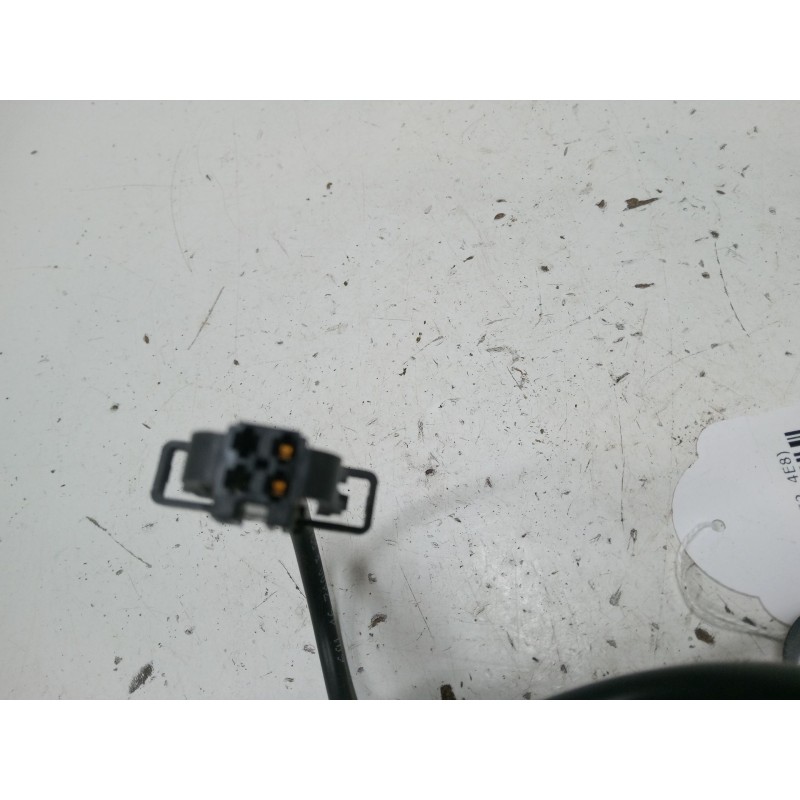 Recambio de anclaje cinturon delantero derecho para audi a8 d3 (4e2, 4e8) 3.0 tdi quattro referencia OEM IAM 4E0857756  