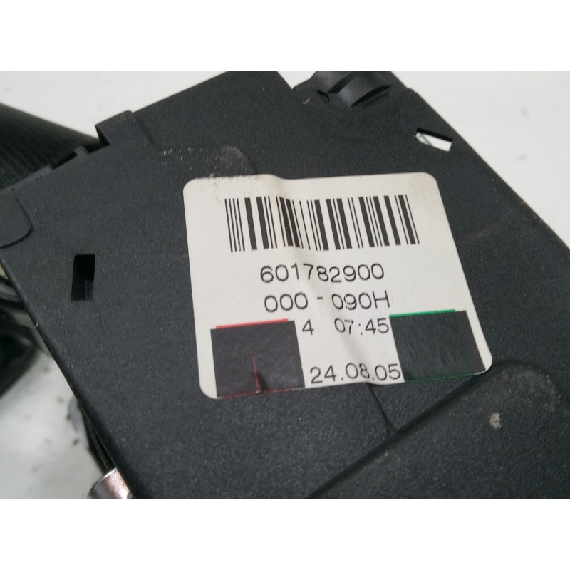 Recambio de cinturon seguridad trasero central para audi a8 d3 (4e2, 4e8) 3.0 tdi quattro referencia OEM IAM 601782900  