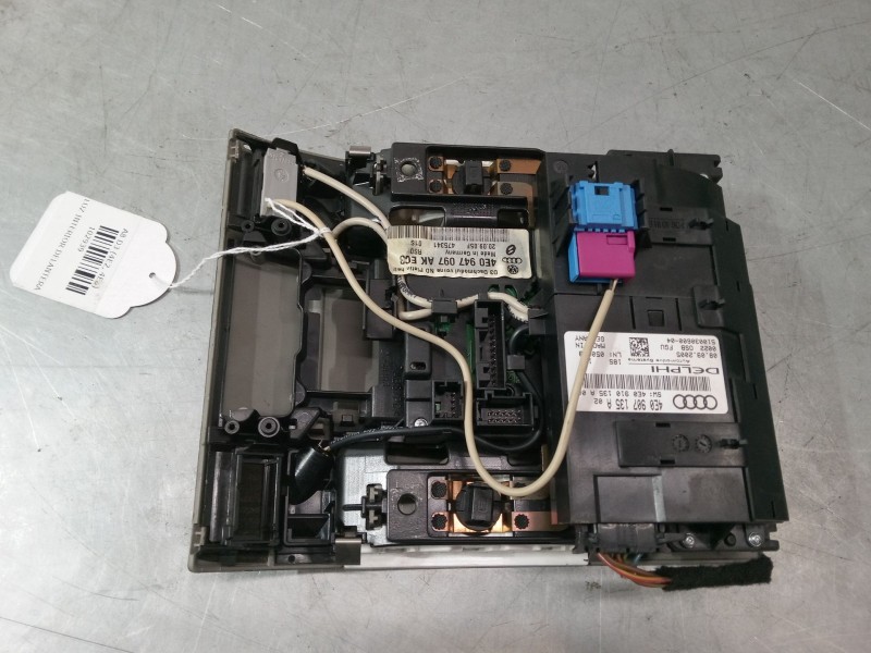 Recambio de luz interior delantera para audi a8 d3 (4e2, 4e8) 3.0 tdi quattro referencia OEM IAM 4E0907135A 4E0947097AK 