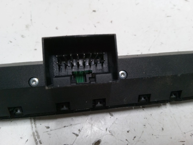 Recambio de warning para audi a8 d3 (4e2, 4e8) 3.0 tdi quattro referencia OEM IAM 4E1927137E  