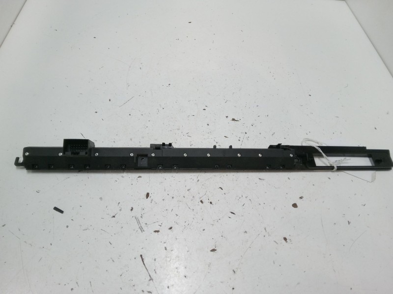 Recambio de warning para audi a8 d3 (4e2, 4e8) 3.0 tdi quattro referencia OEM IAM 4E1927137E  