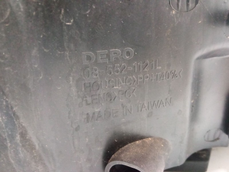 Recambio de faro izquierdo para citroën c4 i (lc_) 1.6 vti 120 referencia OEM IAM 085521121L  