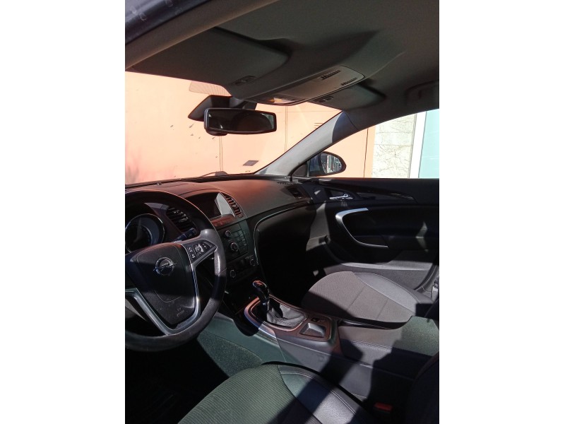 opel insignia a sports tourer (g09) del año 2009
