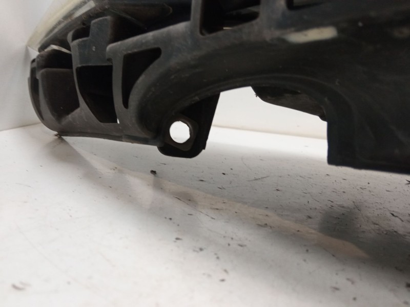 Recambio de faro derecho para renault megane ii sedán (lm0/1_) 1.5 dci (lm02, lm13, lm2a) referencia OEM IAM   