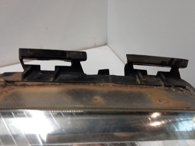 Recambio de faro derecho para renault megane ii sedán (lm0/1_) 1.5 dci (lm02, lm13, lm2a) referencia OEM IAM   